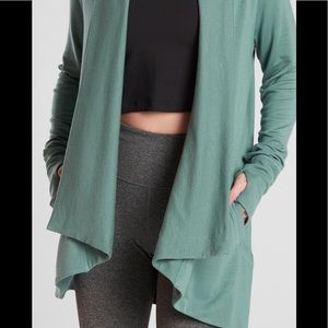 Athleta Pranayama Wrap Cardigan, Juniper Green, MP
